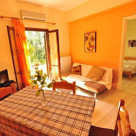 Laskaris * Dassia (Corfu)