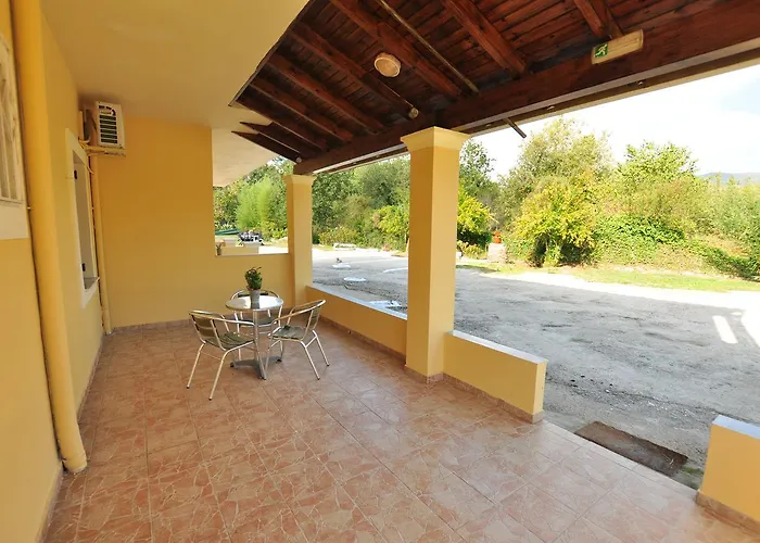 Appartement Laskaris Dassia (Corfu)